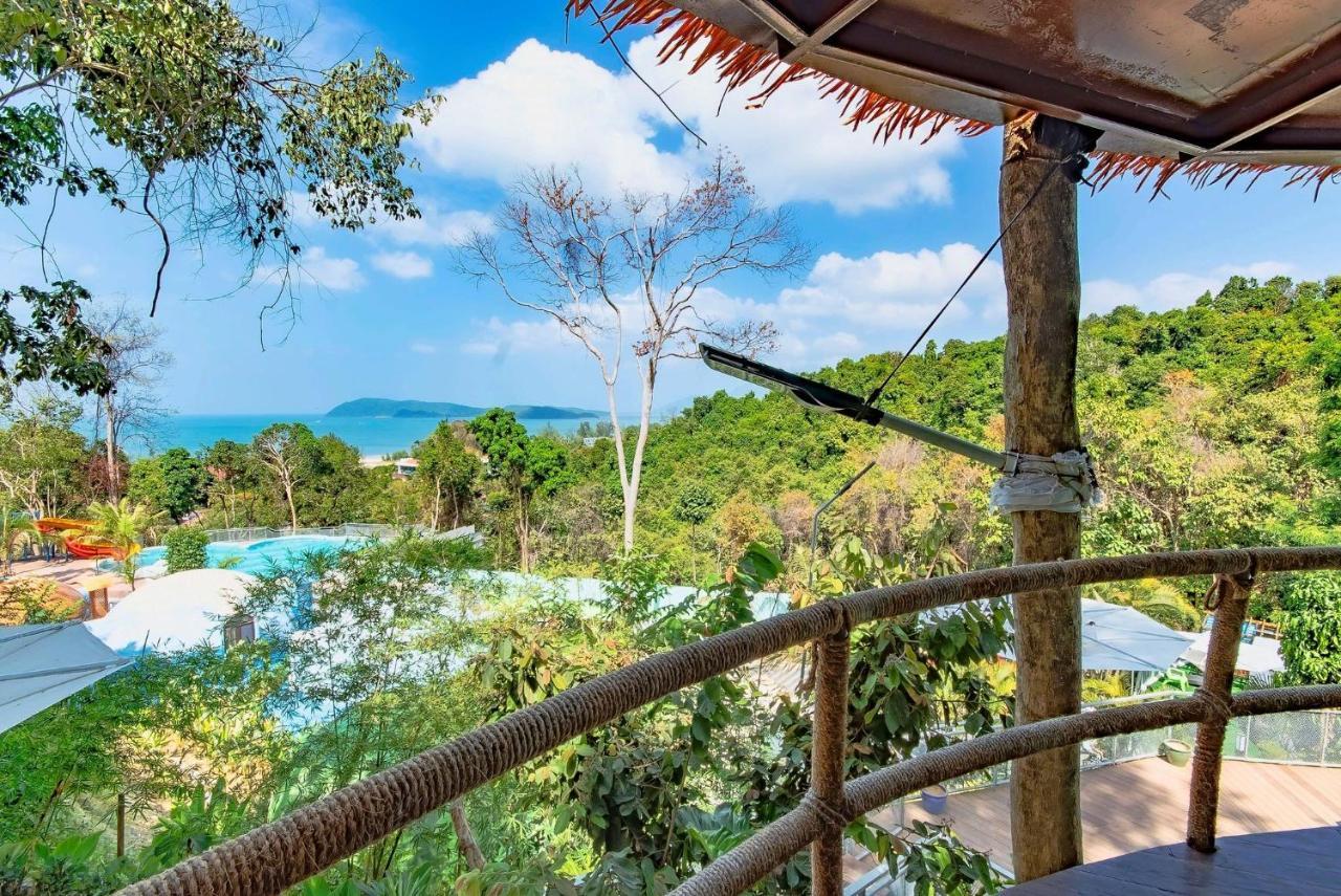 Myrus Resort Langkawi パンタイ・サナング エクステリア 写真