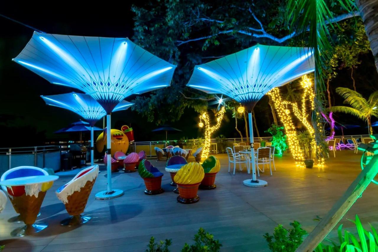 Myrus Resort Langkawi パンタイ・サナング エクステリア 写真