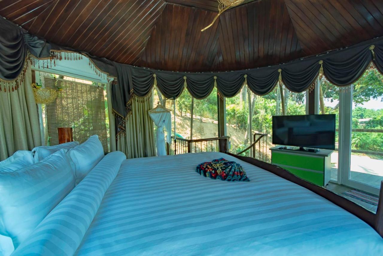 Myrus Resort Langkawi パンタイ・サナング エクステリア 写真