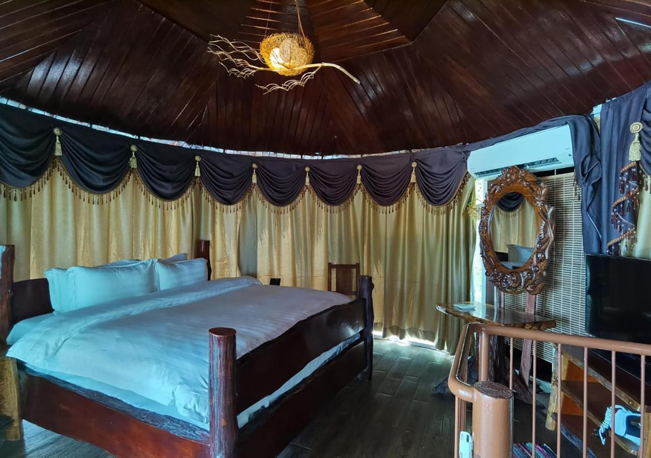 Myrus Resort Langkawi パンタイ・サナング エクステリア 写真