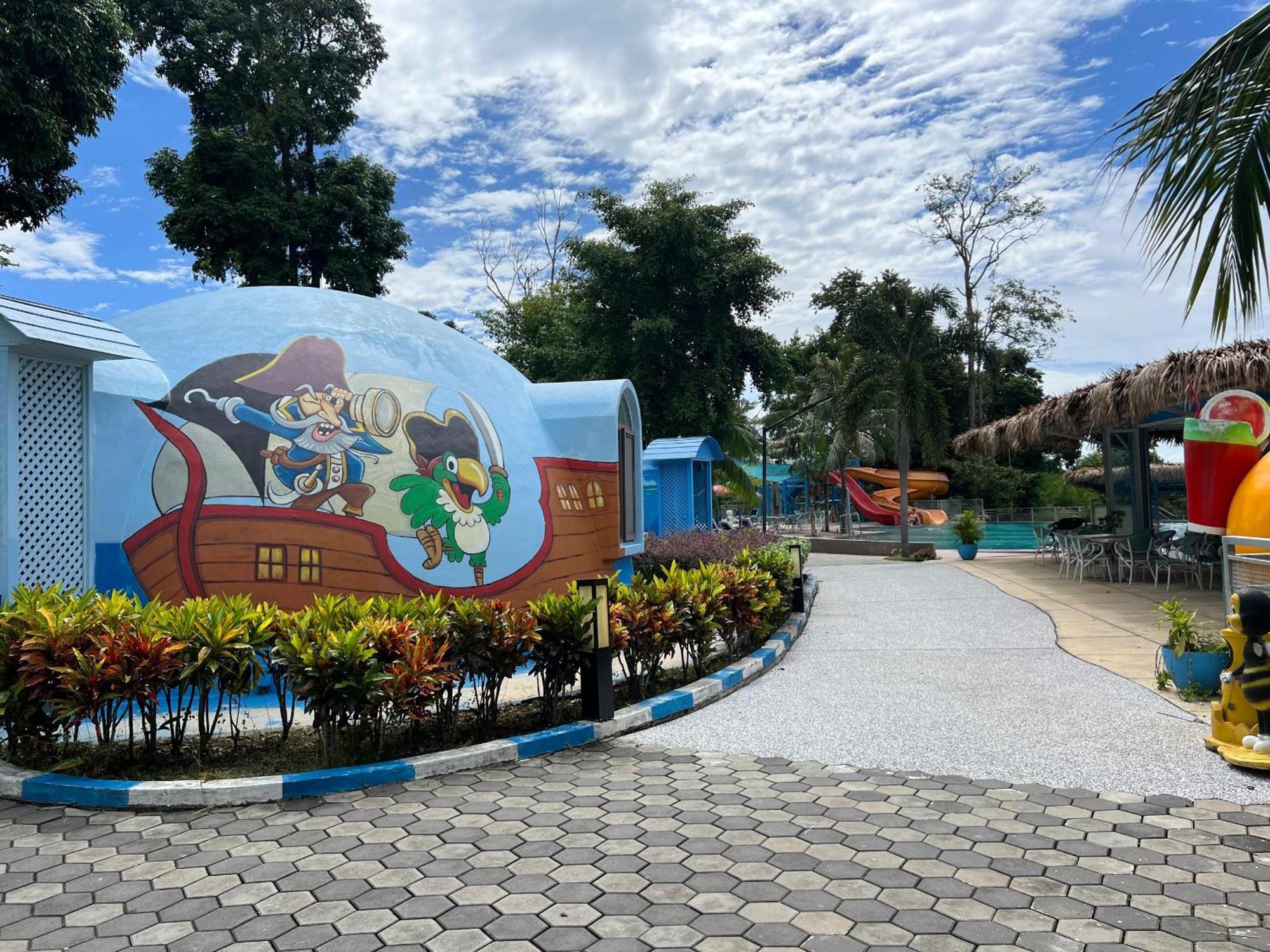 Myrus Resort Langkawi パンタイ・サナング エクステリア 写真